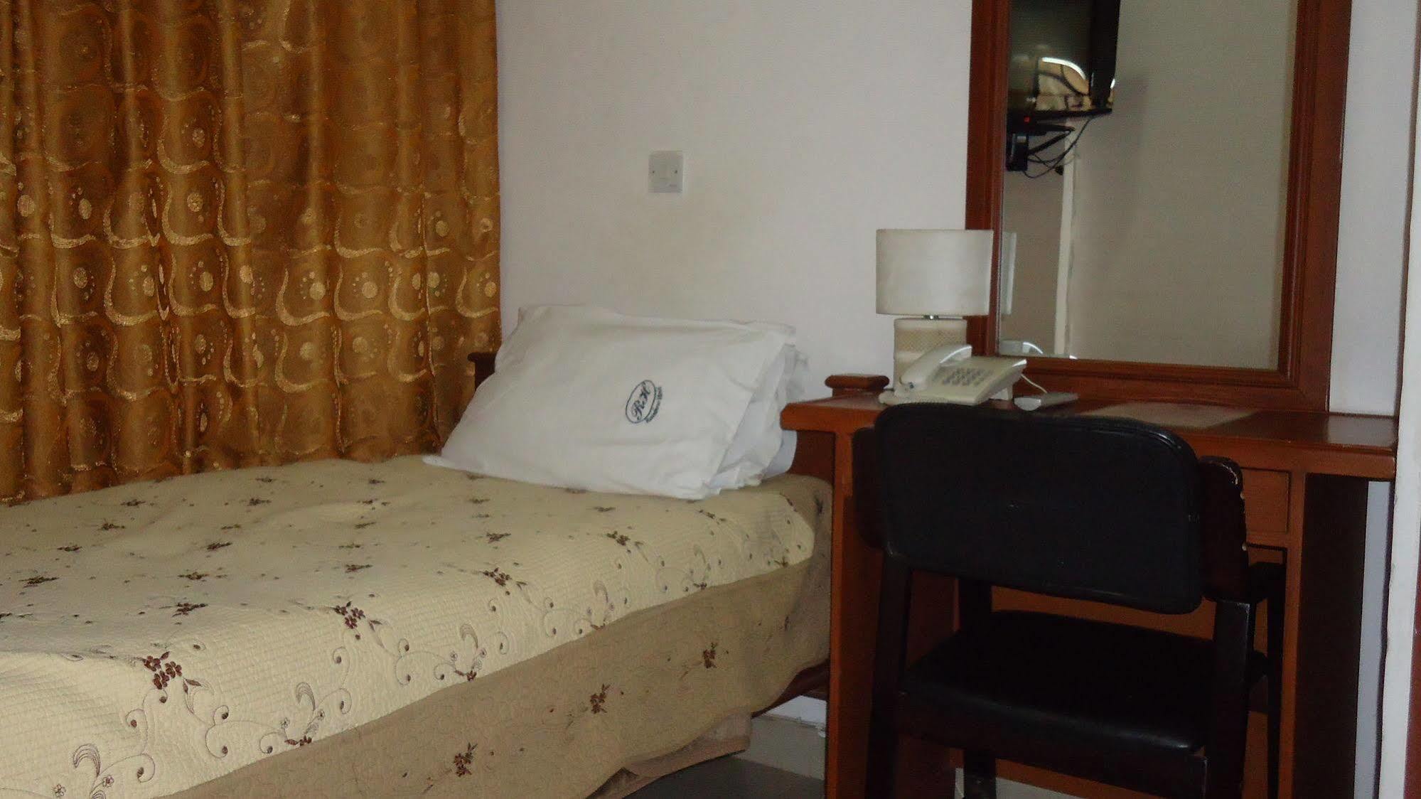 Rainbow Hotel Dar es Salaam Exterior photo