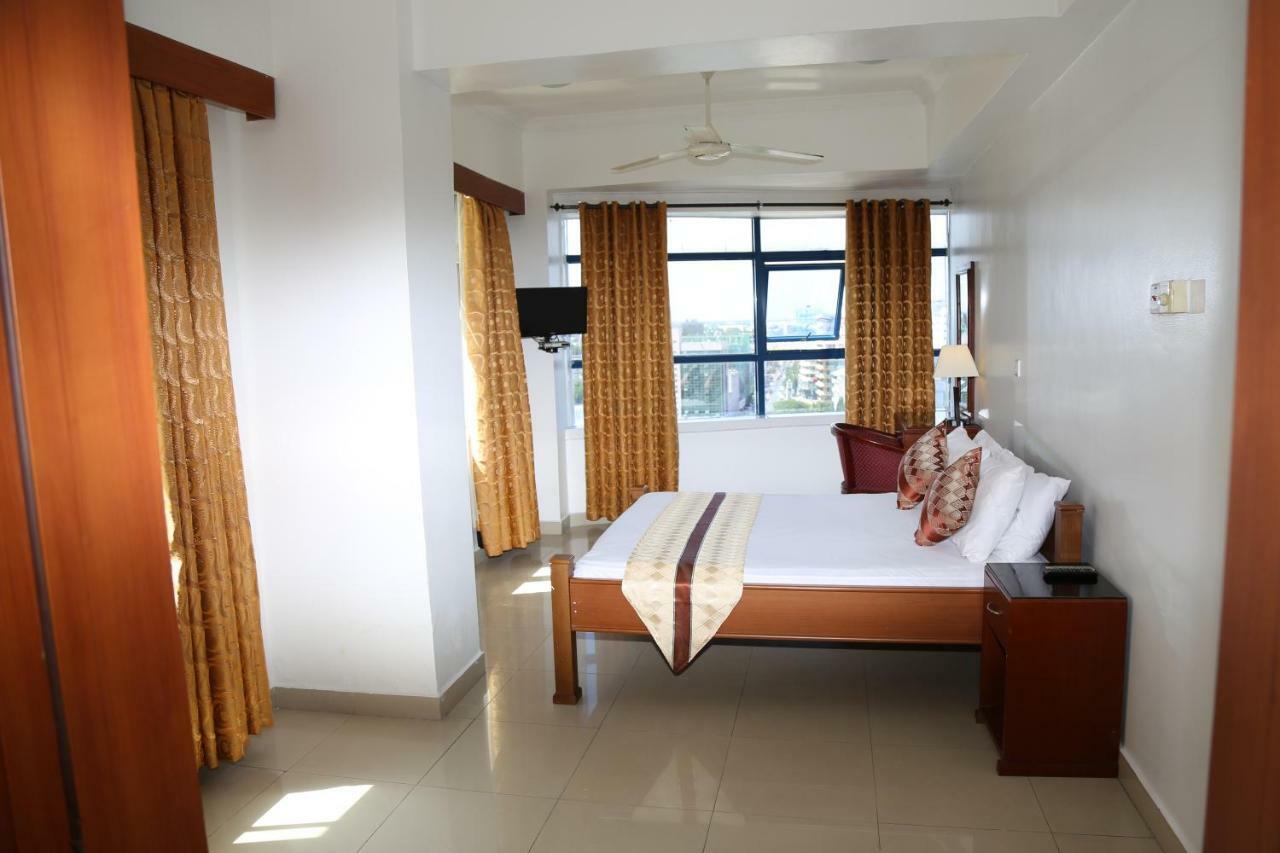 Rainbow Hotel Dar es Salaam Exterior photo